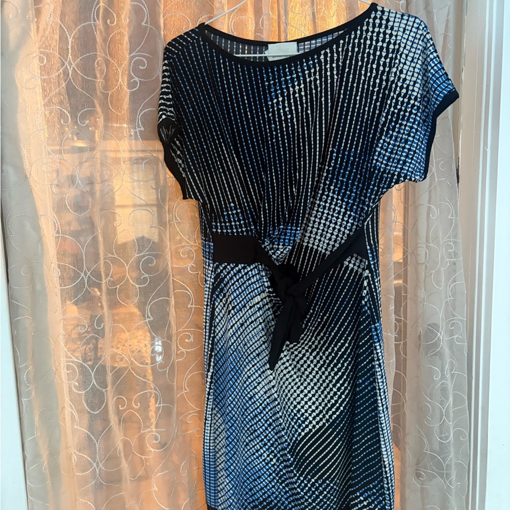 Donna Morgan Asymmetrical Blue and Black Dress